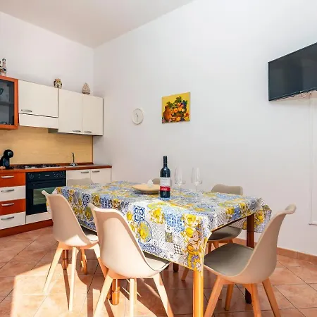 Camia Etna House Apartment Piedimonte Etneo Exterior photo