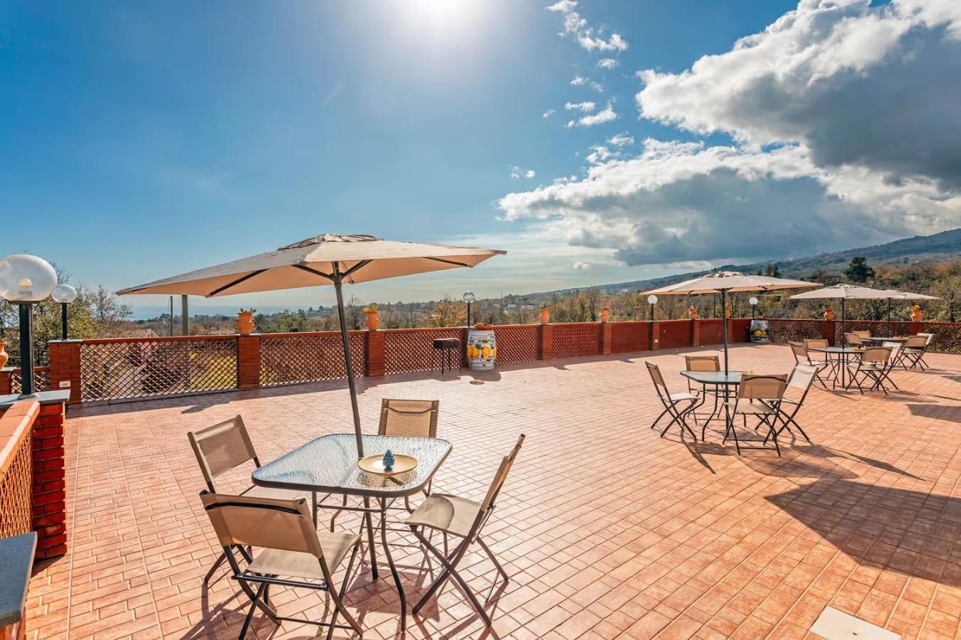 Apartment Camia Etna House