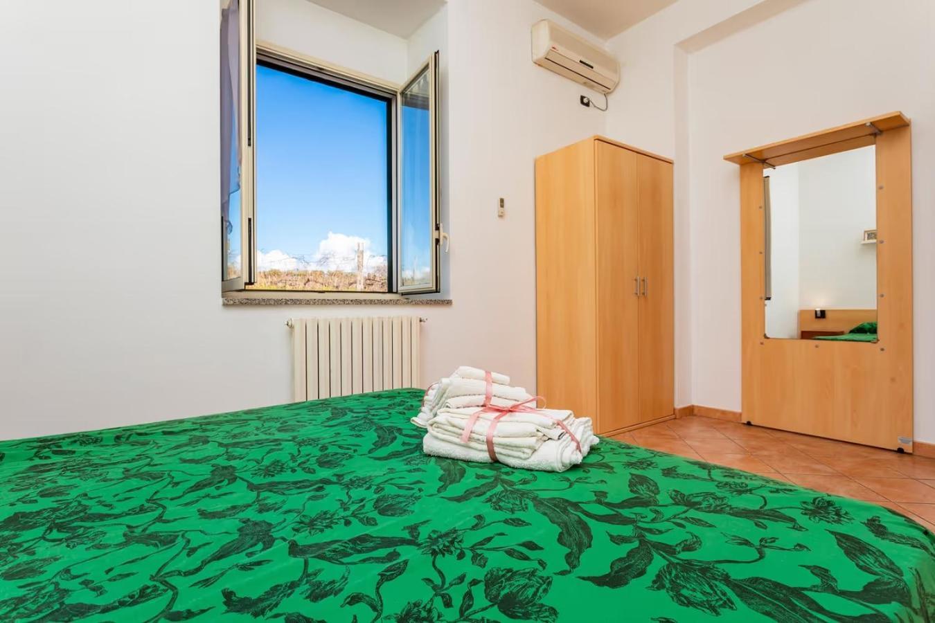 Camia Etna House Piedimonte Etneo